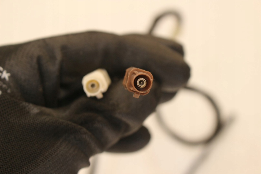 фото №5, Антенна кровельная dacia duster ii lift