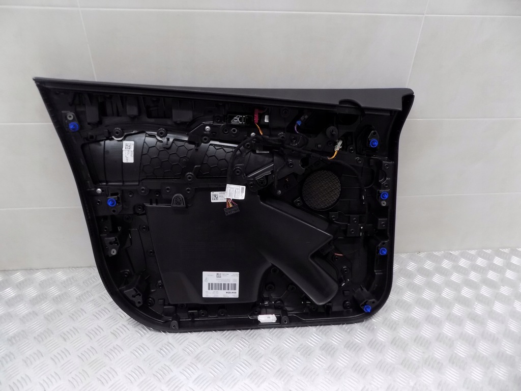 фото №7, Bmw 2 u06 оббивка двері обшивки kpl