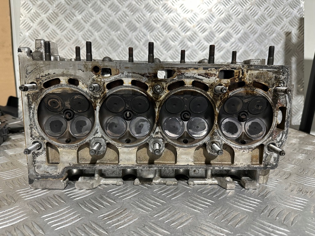 фото №8, Audi a3 8p 1.4 tfsi cax головка коромисла 03c103358ak