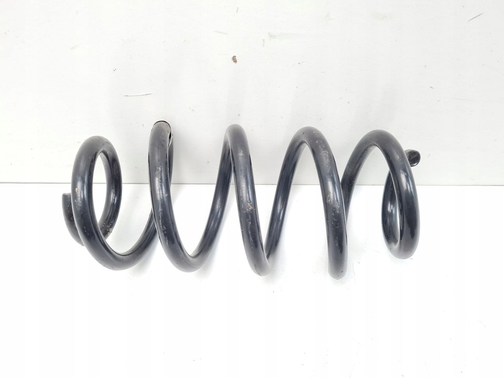 фото №1, 2016 bmw 2 f46 пружина задняя