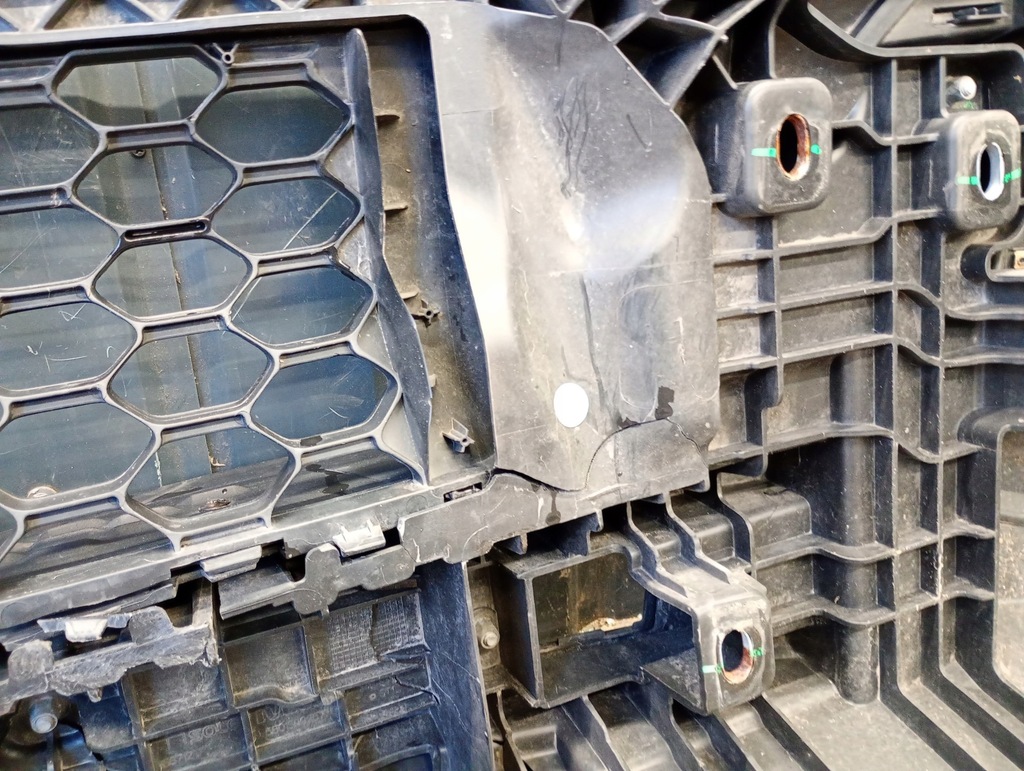 фото №13, 5802510181 бампер перед iveco daily iv 4 14-19 чорний