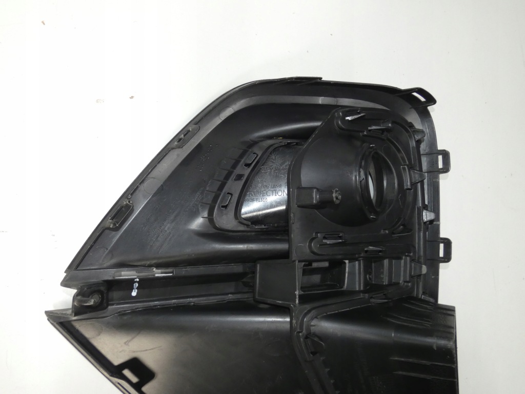 фото №8, Решётка бампера kia sportage iv правая 528.