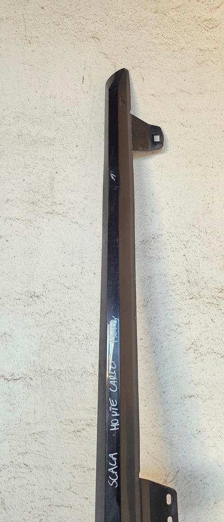 фото №15, Skoda scala 657 monte carlo правый порог накладка правая