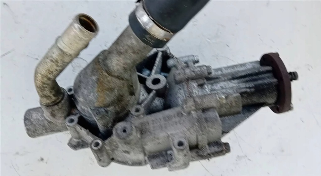 Ssangyong rexton 2014 насоса води Ціна