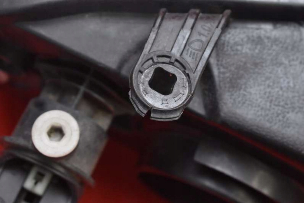 фото №6, Фара левый лампа перед eu dacia logan mcv 1 i lift 07-12