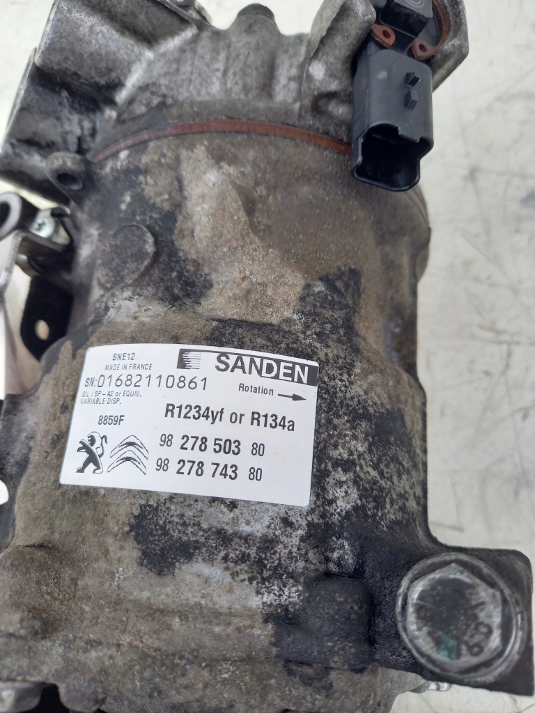 фото №4, Насос кондиционера peugeot 208 i 1,5 blue hdi 9827874380 9827850380