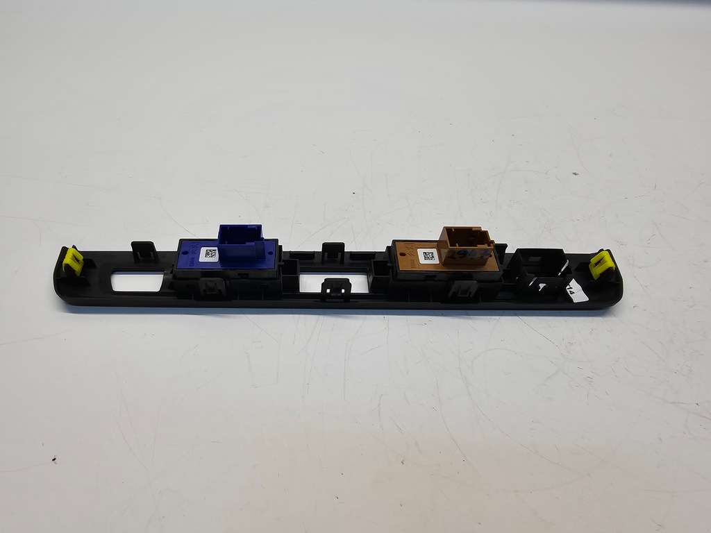 фото №11, Рамка панель переключателей expert jumpy proace iv 16- #2947