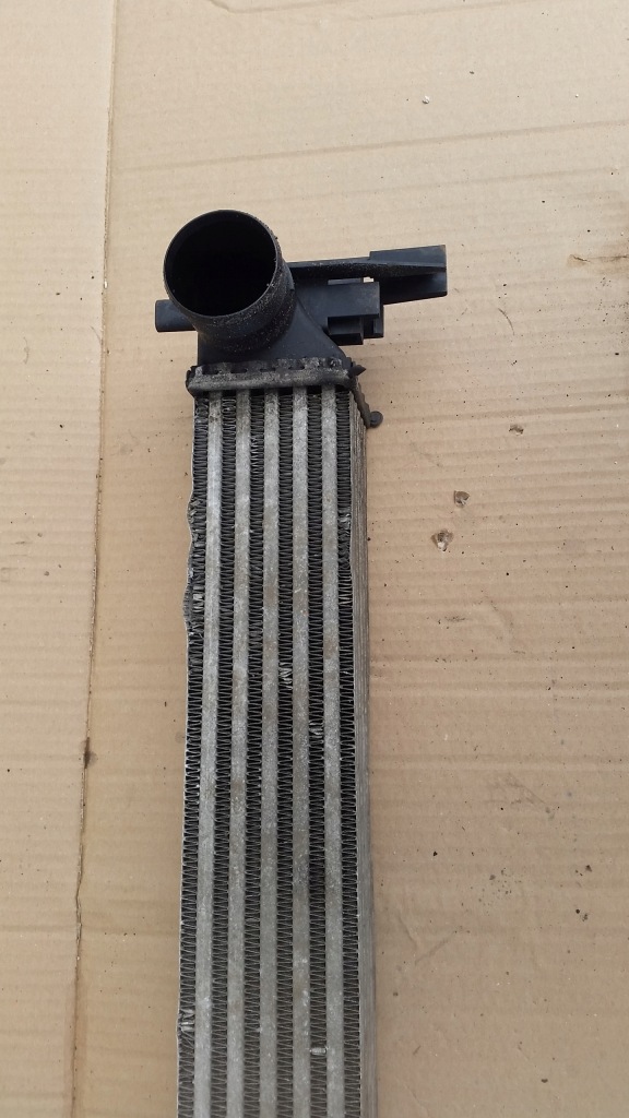 Vw polo 6r интеркулер 6r0145805 Недорого