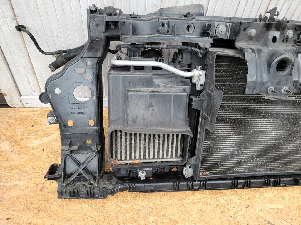 фото №10, Pas передній радіатор балка шторка renault clio v бензин