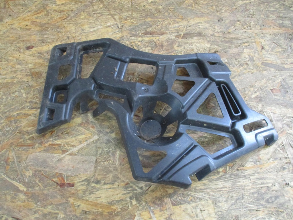 фото №1, Направляющая бампера правый задняя renault megane iv 852220075r