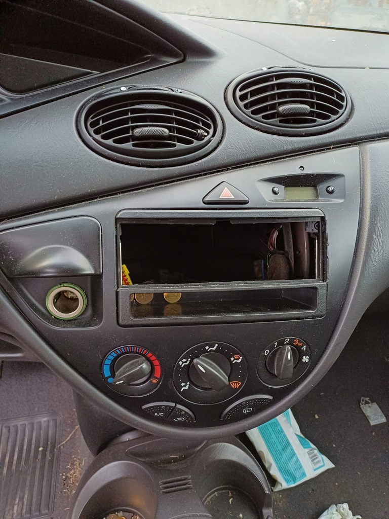 фото №10, Обшивки дверь левый правый 3 дверной ford focus mk1 электрика комплект