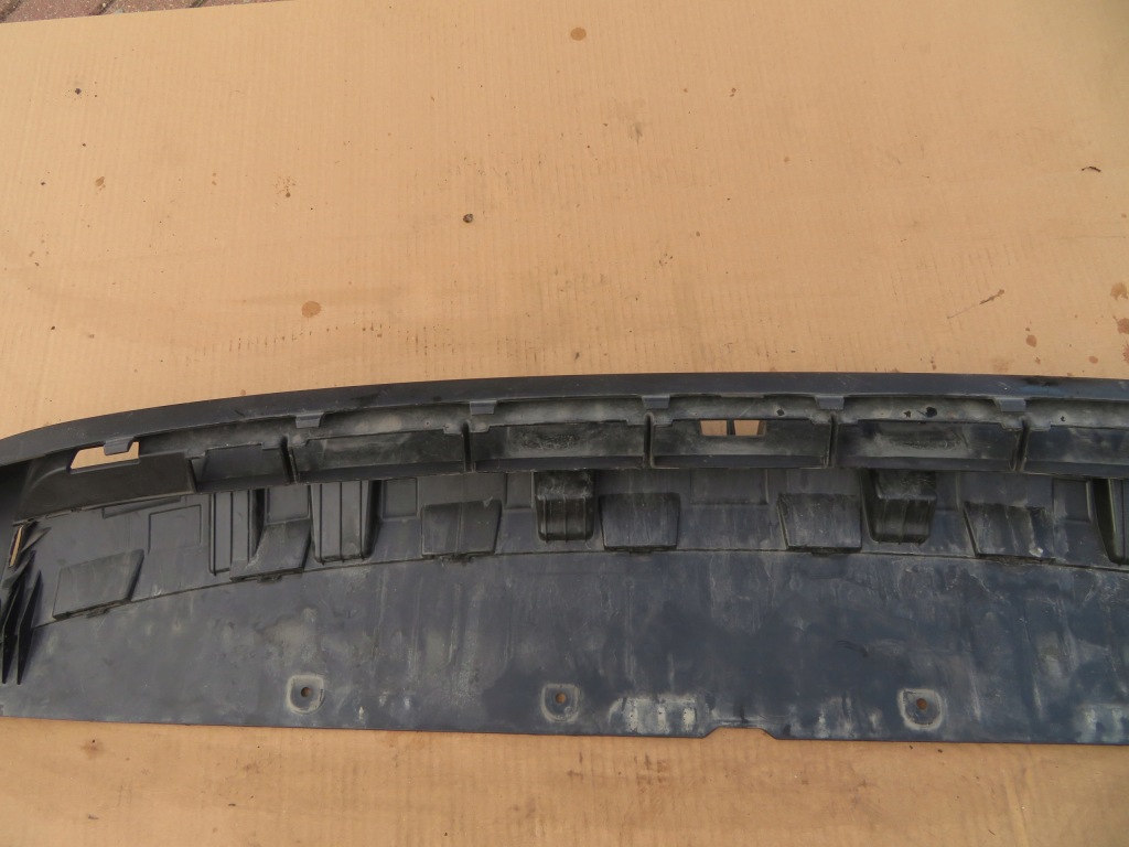 Накладка бампер перед volvo xc40 i 17-21 31449340 Оригинал