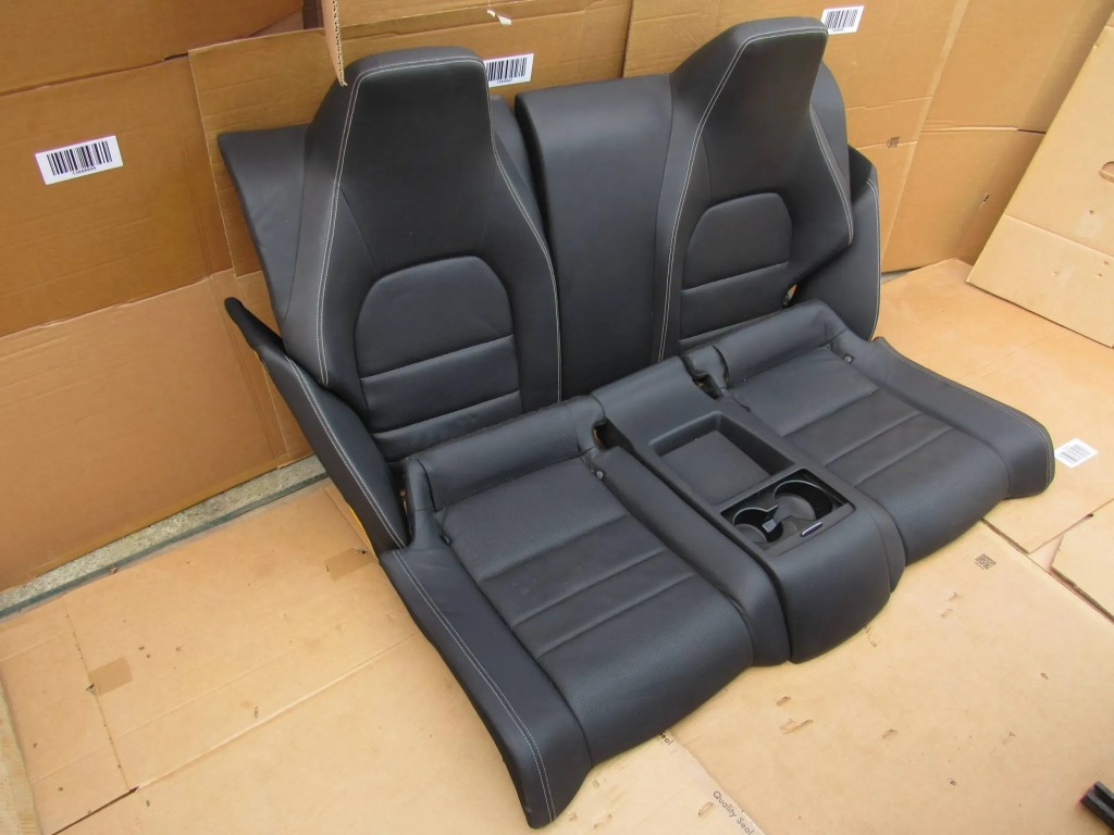 Mercedes e c207 w207 207 coupe сидіння заднє сидіння салон шкіра комплект Зі Шроту