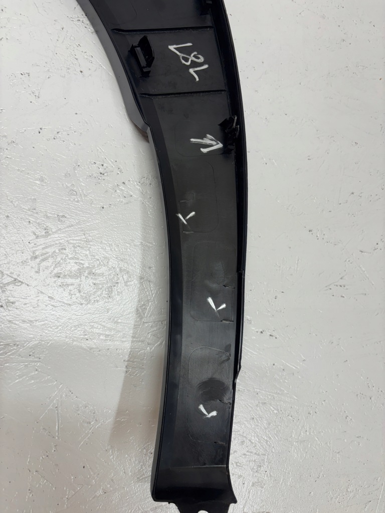 фото №12, Lexus ux правая молдинг крыла задняя 75605-76010