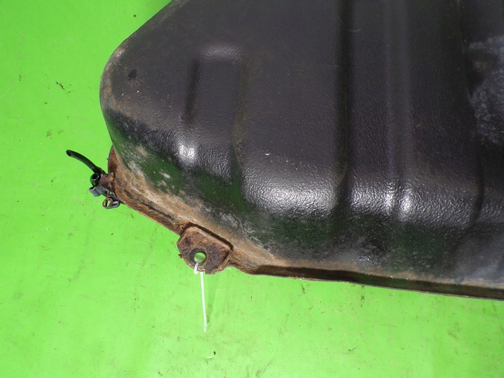 фото №10, Toyota yaris 1.3 vvti бак пального