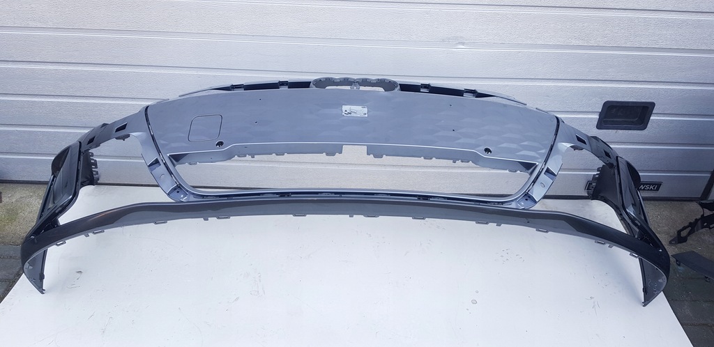 фото №9, Audi e-tron gt бампер передній перед 4j3