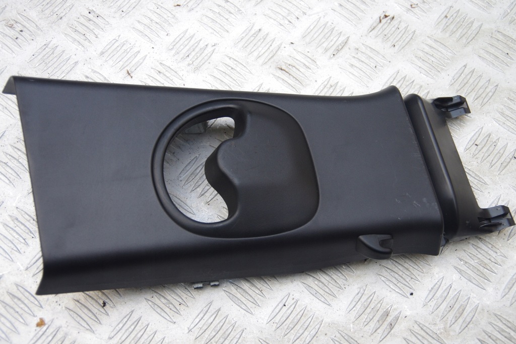 фото №1, Захист стійка правий b jaguar e-pace x540