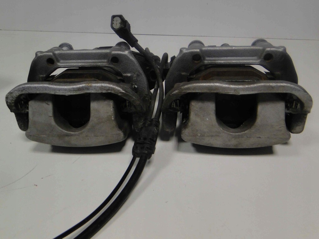 фото №8, Mercedes супорти гальмівний задні лівий правий комплект gls 167 x167