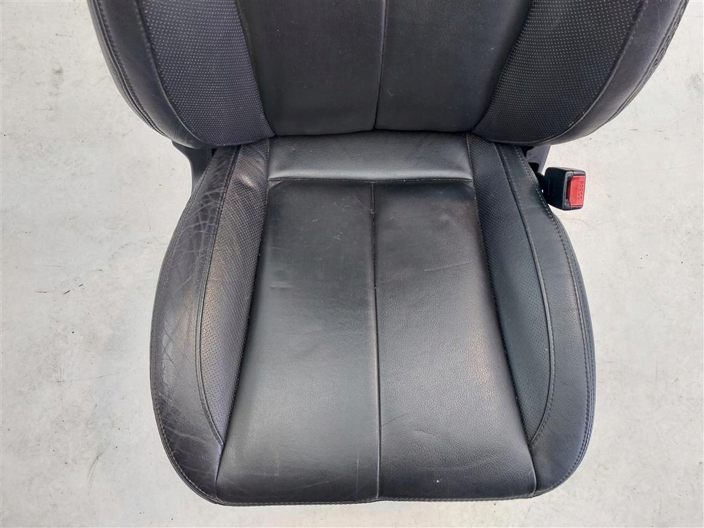 фото №11, Сиденья комплект ssang yong rexton кожа czarna дисплей tv