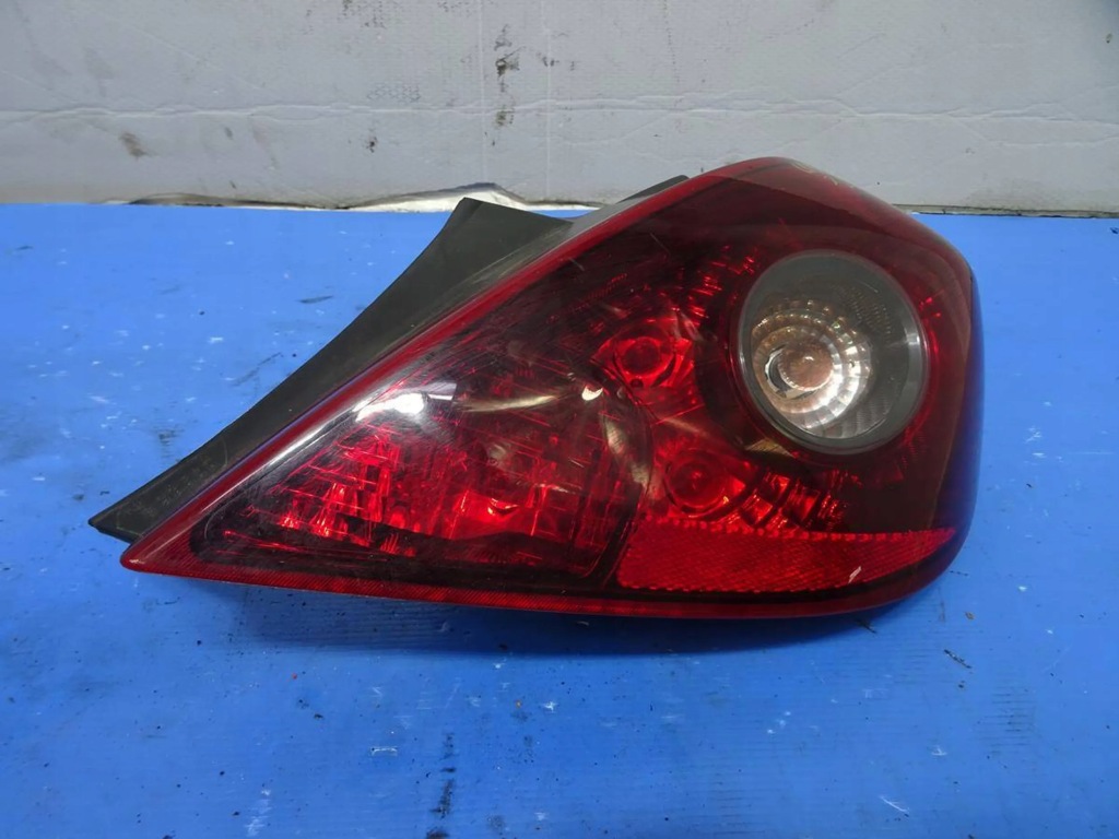 Купить Szt лампа правая задний  opel corsa d рестайлинг  3d