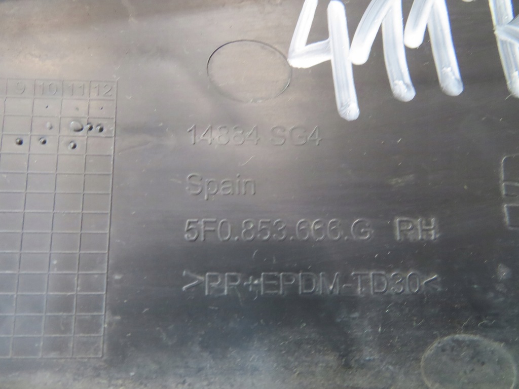 фото №12, Seat leon iii решётка бампера правая 5f0853666g