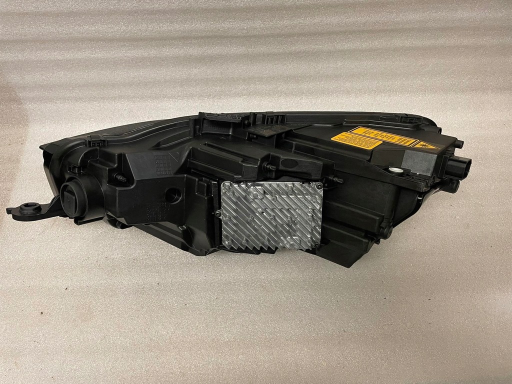 фото №10, Audi a5 s5 rs5 8w лампа права laser 8w6941086