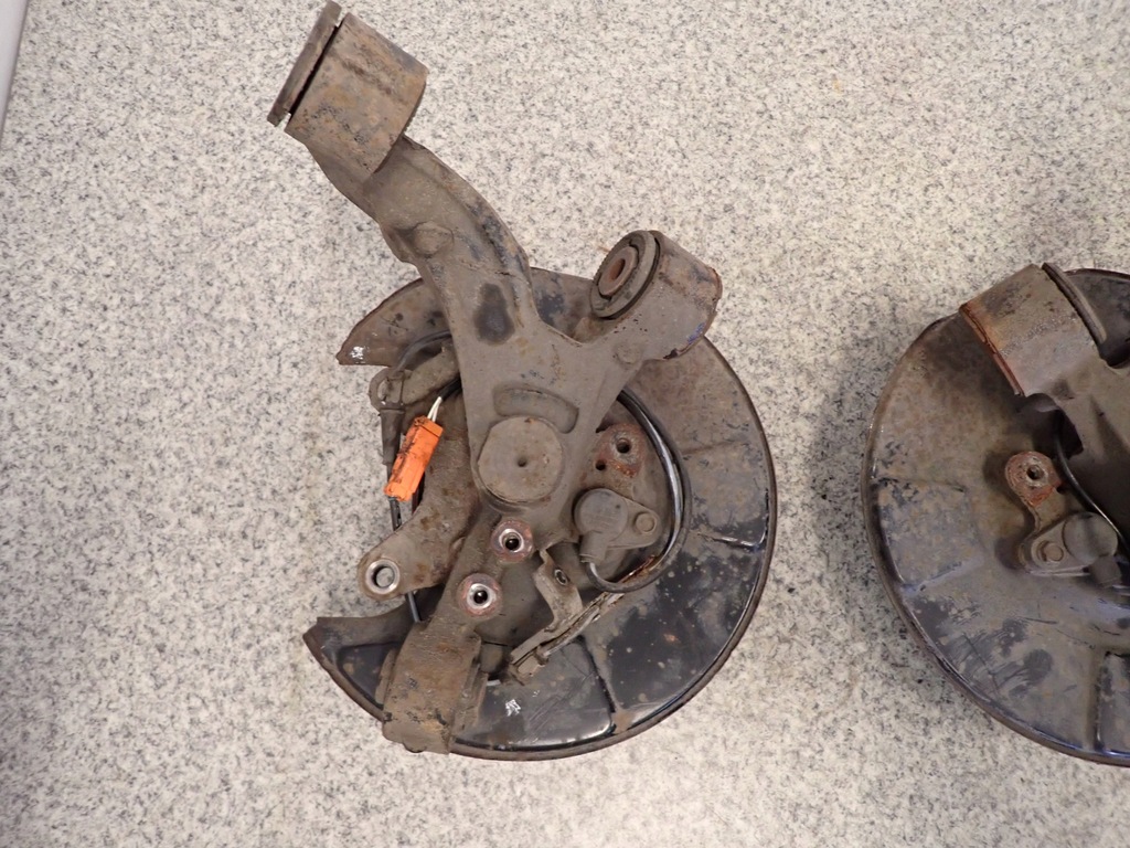 фото №7, Honda civic vii 01- поворотный кулак задняя левая lub правая