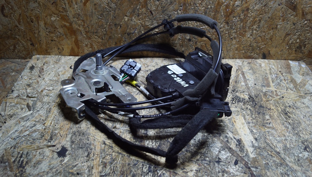 фото №6, Замок дверь раздвижных левый bok opel vivaro b trafic iii 825037886r