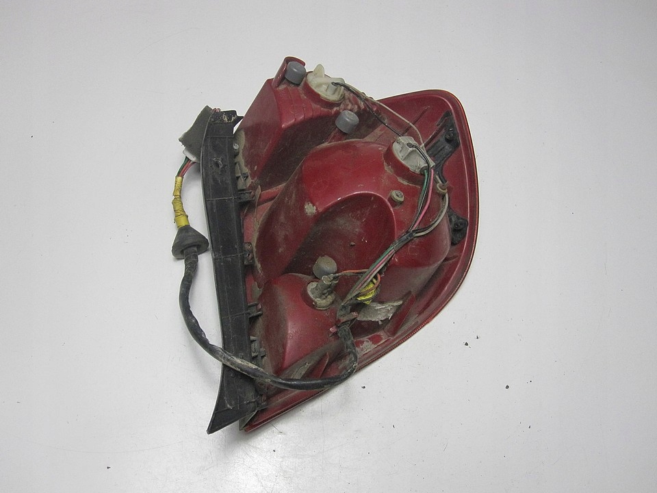 фото №10, Лампа задняя левая hyundai accent 04r 225