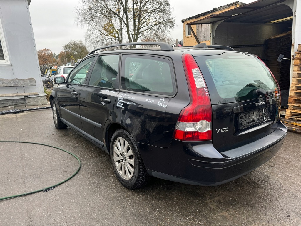 фото №13, Volvo v50 кришка багажника багажника 452