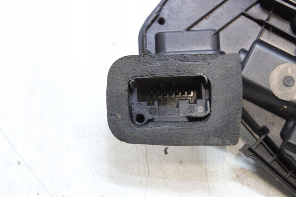 фото №6, Skoda rapid sb замок дверь правый задняя 5e0839016a