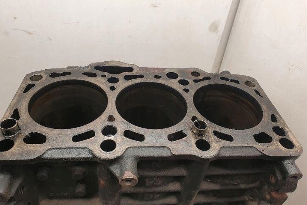 фото №14, Блок двигуна seat ibiza iv 6j5, 6p1 045103021r 1.4l дизель 59kw 2009