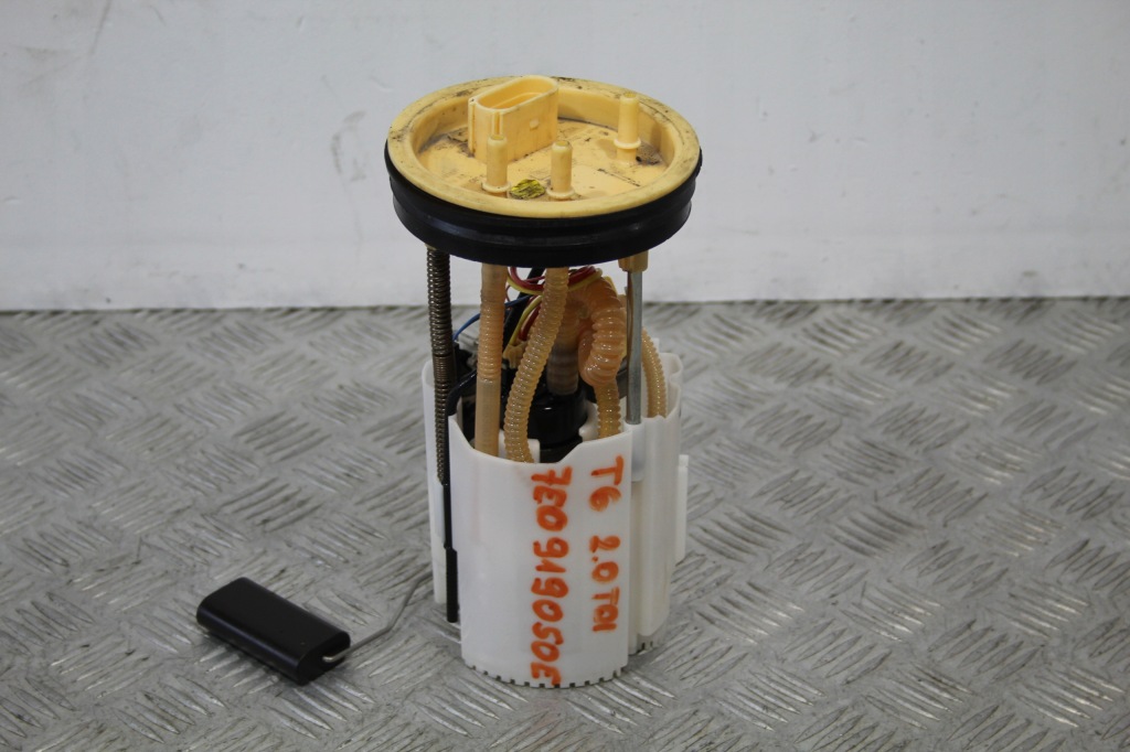 фото №1, Насос топлива multivan caravelle t6 7e5 7e