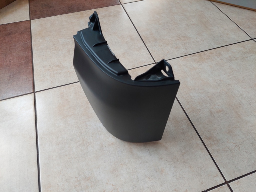 фото №8, Кутик задня - правий - vw transporter t5 - чорний