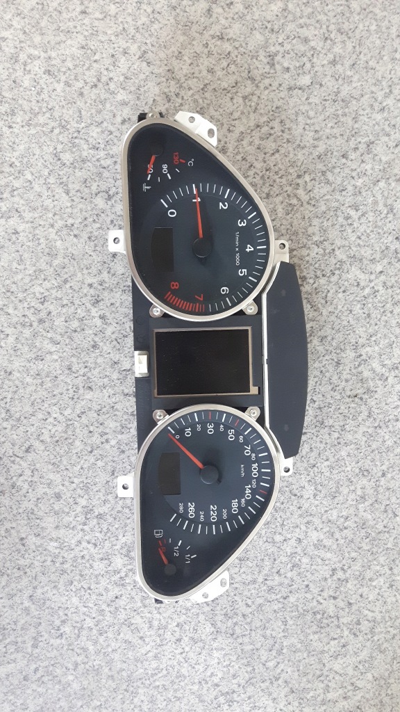 фото №1, Audi a6 c6 kombi лічильник прилади 4f0920931t