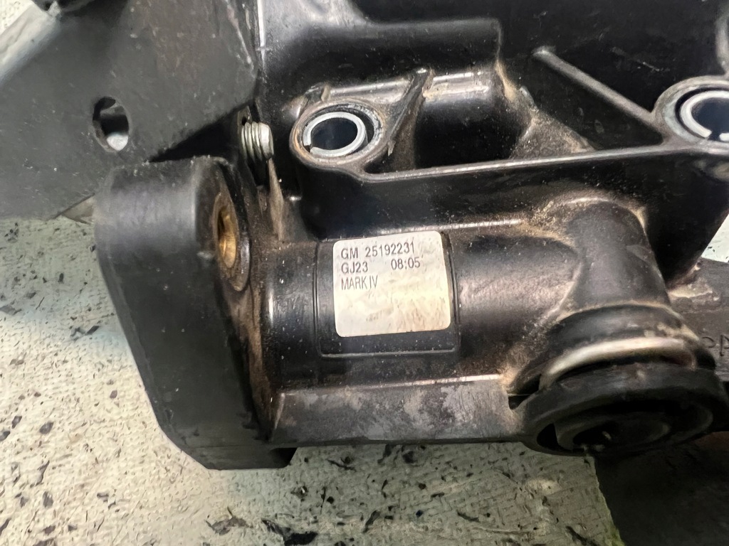 фото №7, Термостат opel zafira b corsa d astra h insignia a 1.6 turbo 25192231