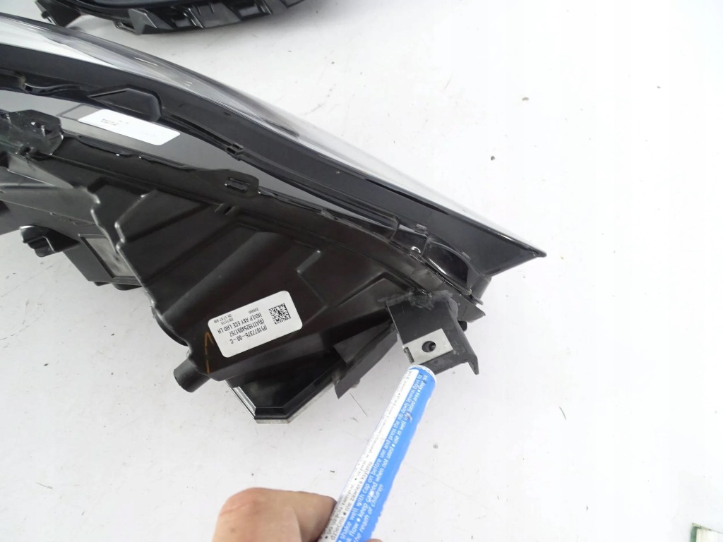 Фара перед передня ліва tesla 3 full led Недорого