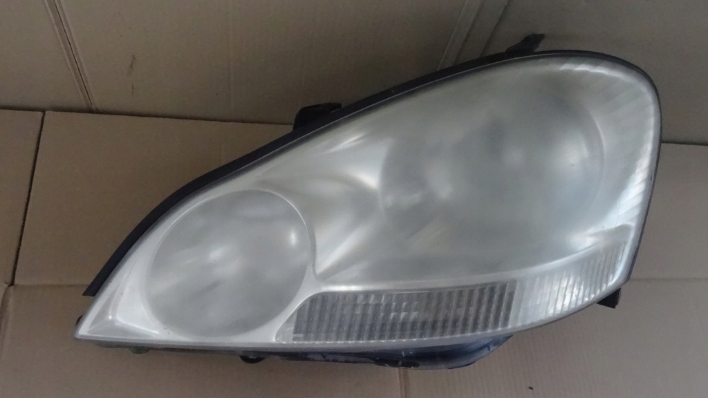 фото №4, Toyota avensis verso t22 фара левый перед