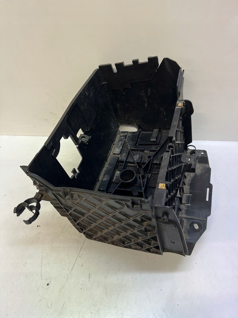 фото №1, Основание корпус аккумулятор renault scenic iii