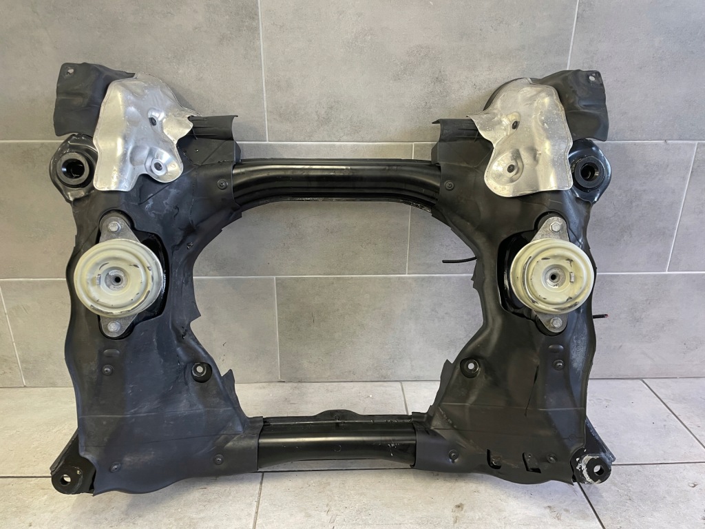 фото №1, Подрамник перед mercedes w221 w216 4matic s500 s550