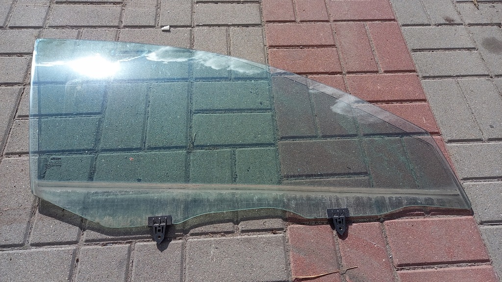 фото №1, Стекло дверь правый перед nissan primera