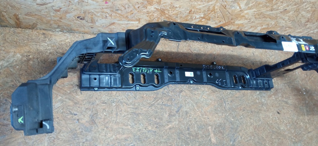 фото №11, Hyundai i30 ii 2 11- pas передній підсилювач 64101-a6200