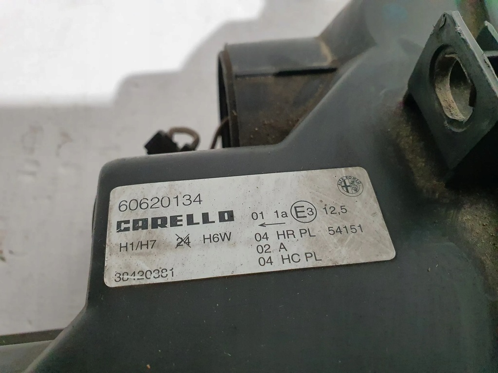 фото №5, Alfa romeo 156 2000 po правая лампы передние