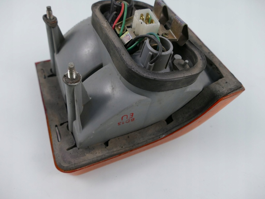 фото №8, Mitsubishi space wagon лампа правый задняя правая задняя