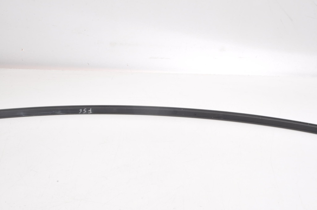 Mini f56 молдинг капот Недорого