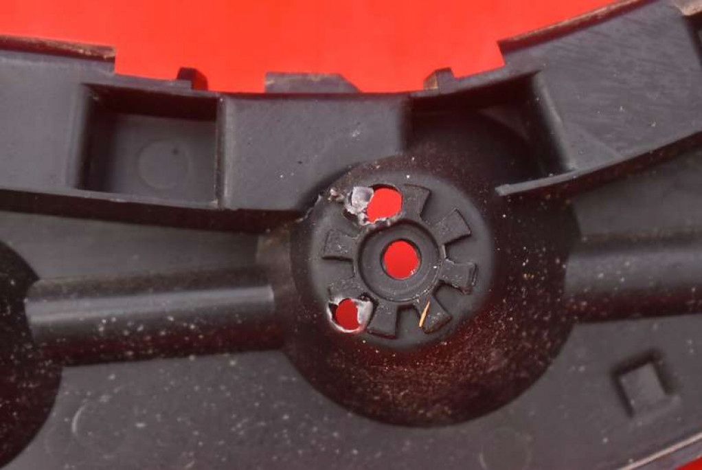 фото №8, Направляющая бампера левый задняя 850457651r dacia logan mcv 2 ii lift 17-20