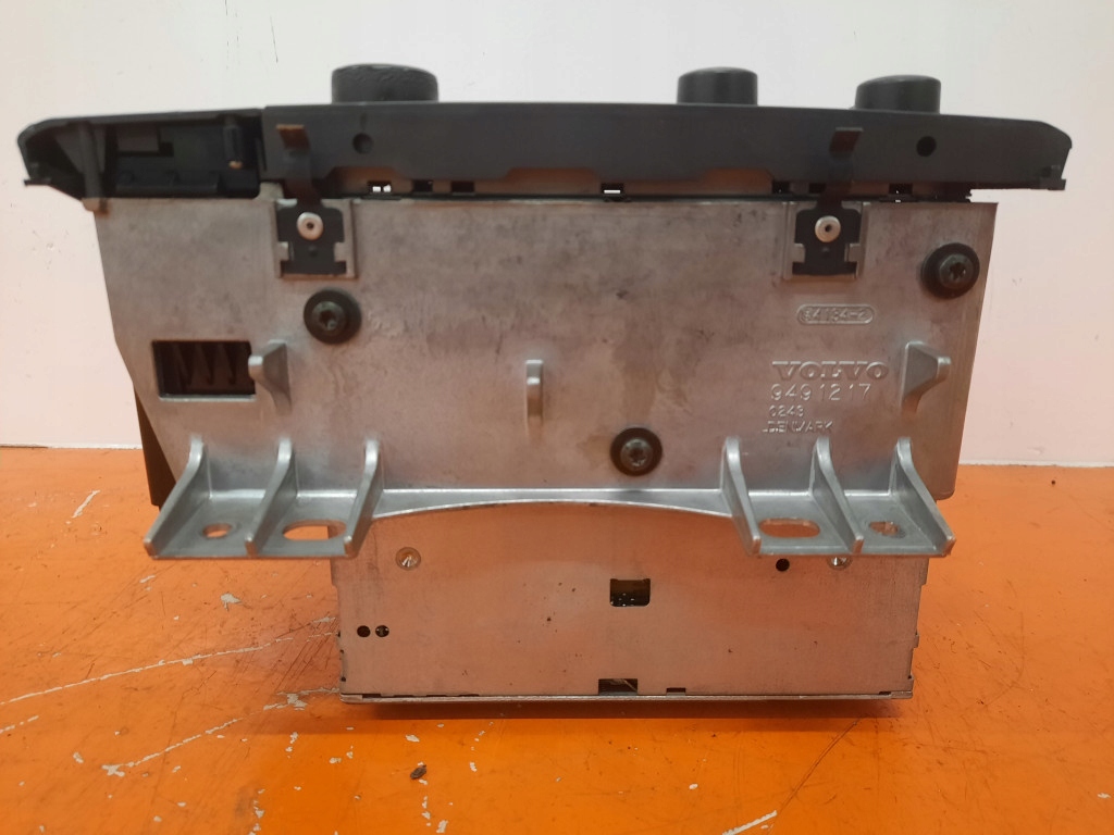 фото №8, Volvo s80 2.5d sedan 98-06 радио 9496564-1