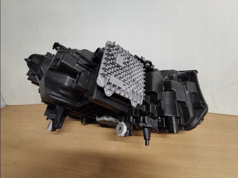 фото №14, Лампа перед передняя bmw 6 gt g32 led 7496433-01