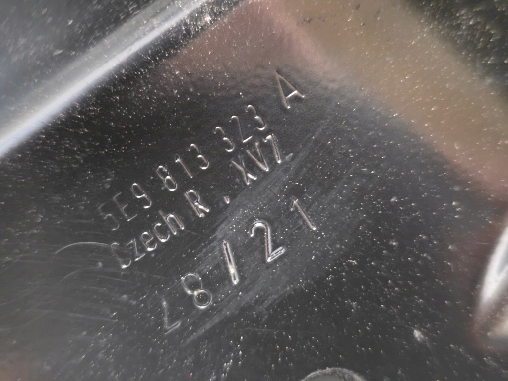 Купити Ремінь задні стіна підсилювач skoda octavia 3 універсал 5e9813301c 5e9813323a