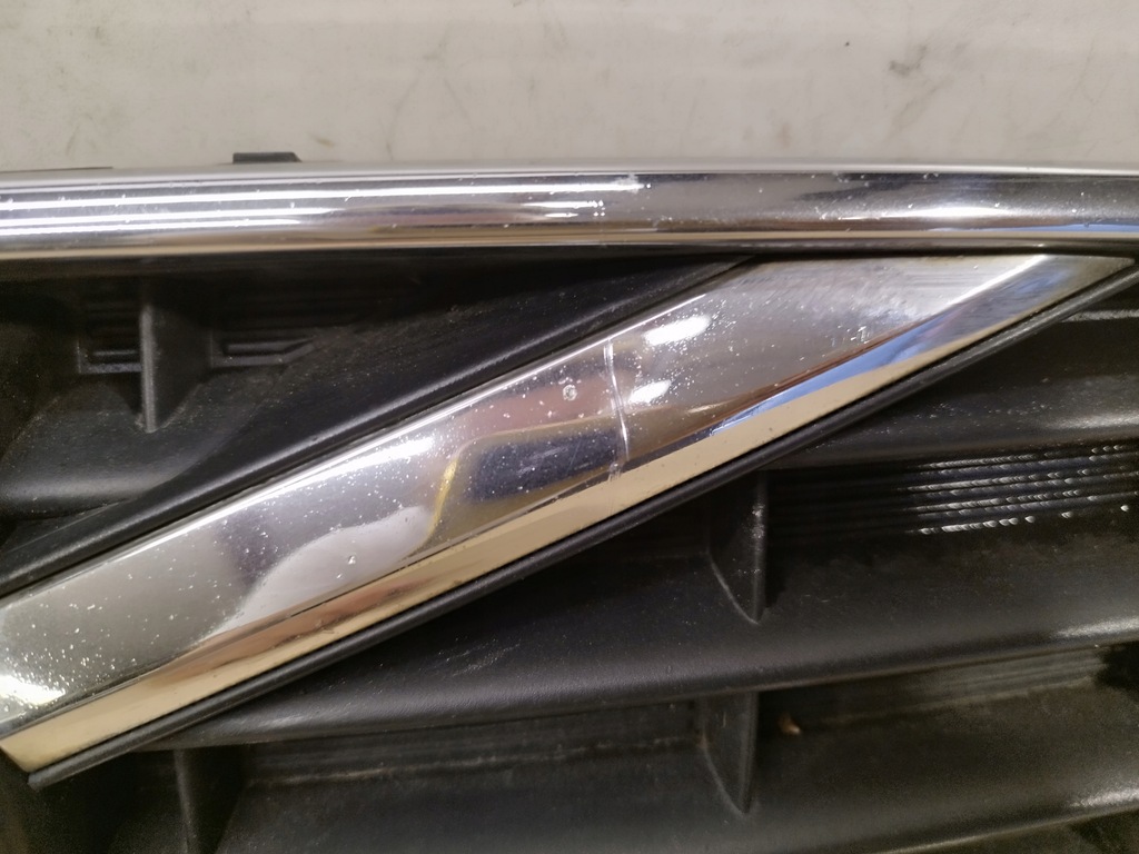 фото №6, Решітка радіатора решітка радіатора бампер перед volvo v50 s40 ii lift lata 2007-2012 31290537